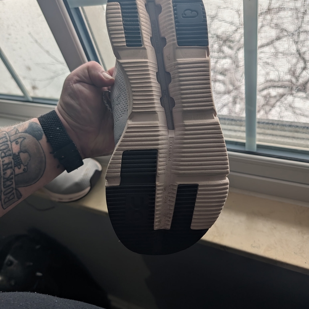 ON Cloud White Athletic Sneaker - image 6